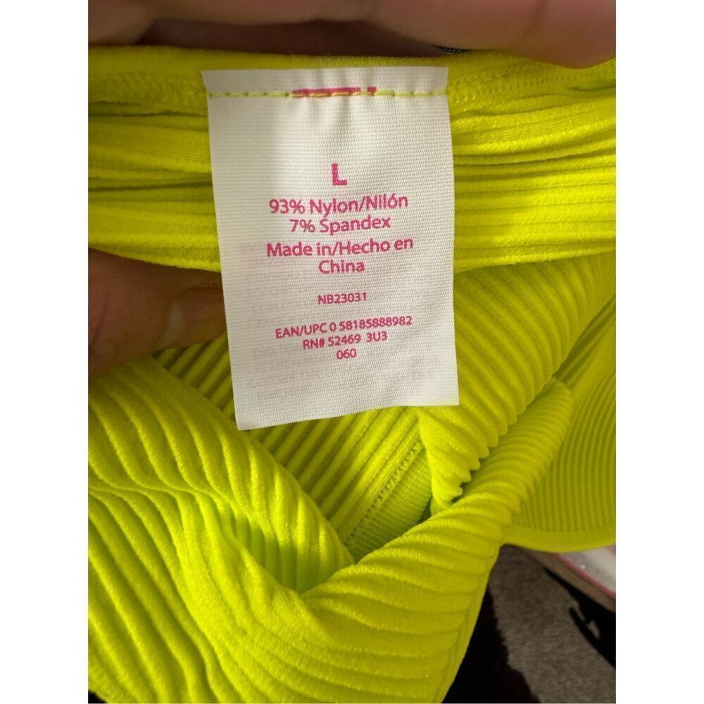 Yellow crop top - Picture 4 of 6